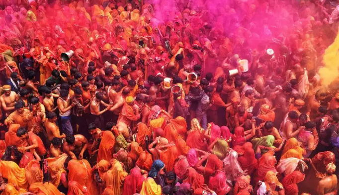 Holi in mathura