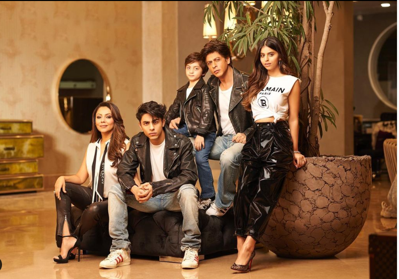 Shahrukh Khan, Gauri Khan, SRK, Shahrukh khan's family