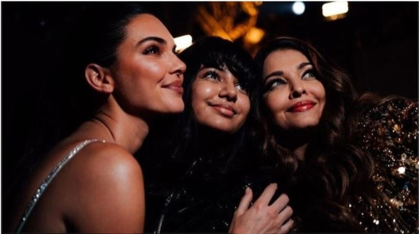 Aishwarya Rai Bachchan and Aaradhya Pose with Kendall Jenner, Aishwarya Rai Bachchan, Kendall Jenner, Aaradhya Bachchan