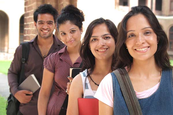 indian students,
studying in uk,
stiudy abroad