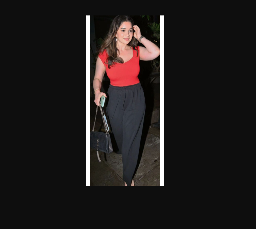 Sara Tendulkar, Ruhee Dosani, Dinner Date, Fendi Purse, Sachin Tendulkar