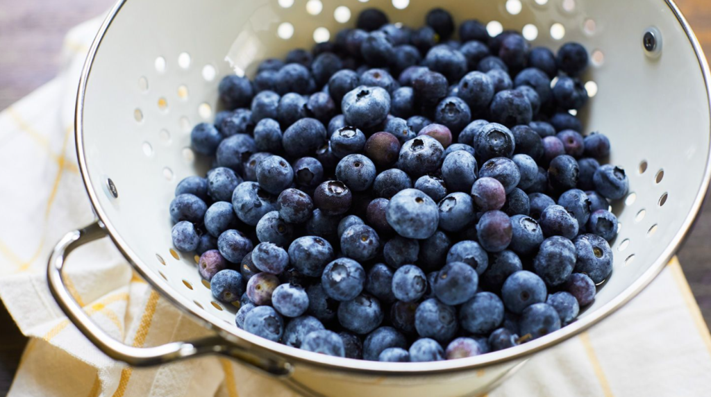 Benefits Of Eating Blueberries Every Day, Blueberries, Heathy Fruit