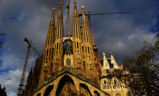 sagrada familia photos,
barcelona, buildings and structures, catalonia, churches and cathedrals, continents and regions, europe, points of interest, religious buildings, southern europe, spain