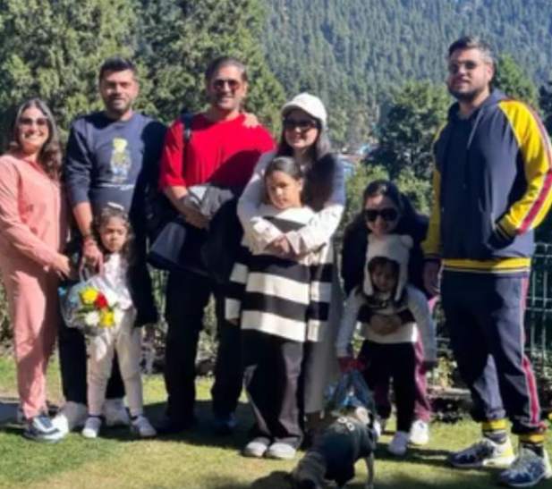 MS Dhoni, Sakshi Dhoni, Ziva, Nainital, Indian Cricket Team, Mahendra Singh Dhoni, Cricket