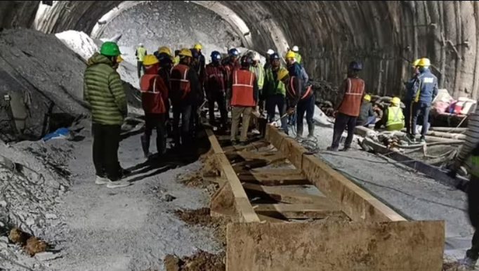 Uttarakhand Tunnel Collapse, Vertical Drilling, Plasma Operation, Auger Blade, Silkyara Tunnel