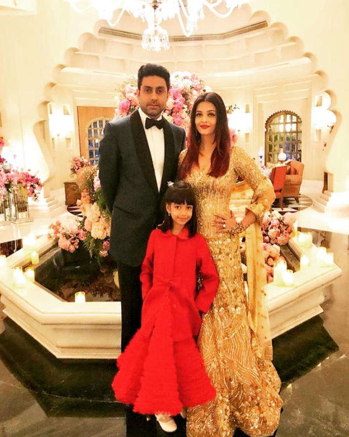 Jaya Bachchan, Aishwarya Rai, Abhishek Bachchan