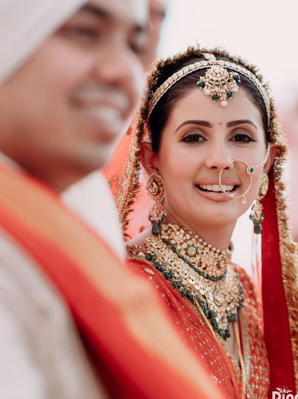 Chahat Paul, Sabyasachi bride, Sabyasachi Lehenga, Bollywood Wedding