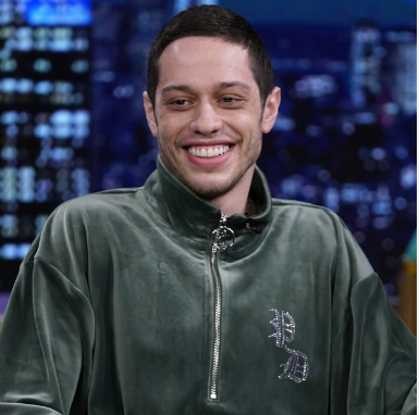 Pete Davidson, Pete Davidson's Girlfriend, Madelyn cline, Gigs, Hollywood Comedian
