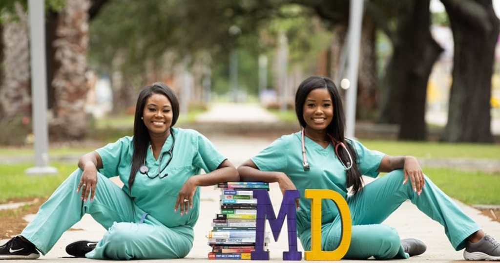 Mother-Daughter Duo Graduates Simultaneously, Symbolizing Progress Amid Broader Social Advancements, A Significant Educational Milestone 14 Mother-Daughter,
Mother-Daughter Duo Graduates,
Ahlia University