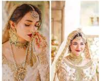 Yumna Zaidi and Hania Aamir