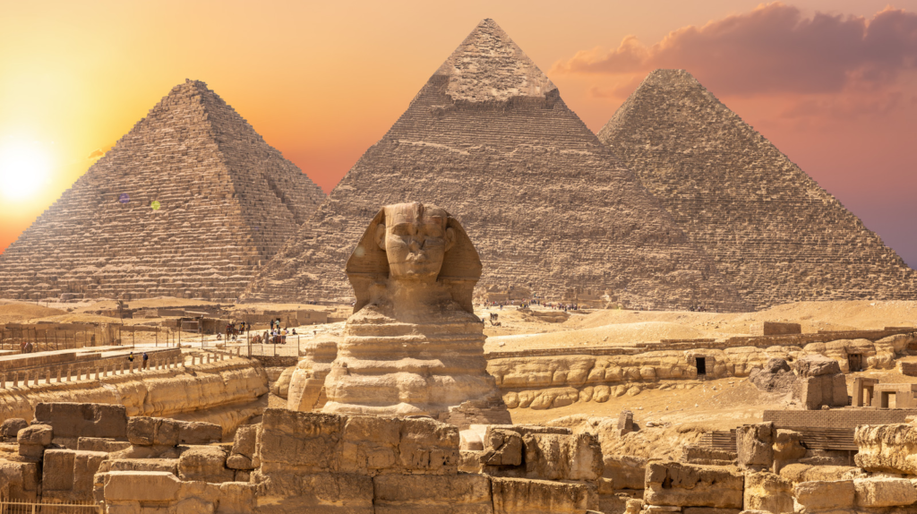 pyramids of giza,
egyptian pyramids,
great pyramid of giza,