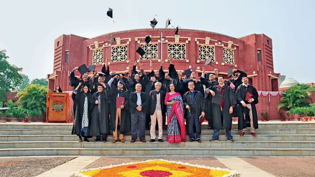 iim lucknow,
iim lucknow placements,