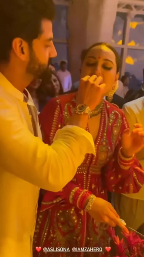 Sonakshi Sinha Gives Cool Bride Goals While Dancing Her Heart Out In A Voluminous 'Anarkali'