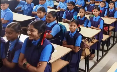 Our opinions of the Bihar school system: Is it good for Bihar or bad for Bihar? is it the main reason for the current situation? 10 image 16